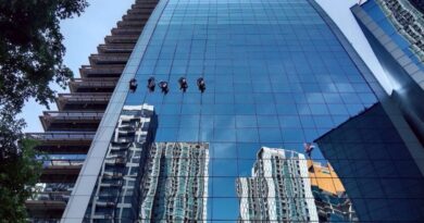 “ชีวิตบนเชือก เสียงจากแรงงานกลางอากาศบนตึกสูง” ที่ผ่านการอบรม Rope Access จาก Metthier อย่างเข้มข้นเพื่อความปลอดภัย