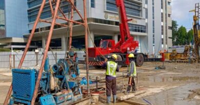 รฟม. เร่งฟื้นฟูโครงสร้างถนนสามเสน หน้าวชิรพยาบาล เผยความคืบหน้าเทคอนกรีต สร้างทางเข้าชั่วคราว-ติดตามค่าการทรุดตัวต่อเนื่อง