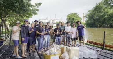 สจล. จับมือ เอสซีจี เคมิคอลส์ นำนวัตกรรม “ทุ่นลอยน้ำคุณภาพสูง” ประยุกต์เป็นแพกู้ภัย ช่วยชาวบ้านริมคลองประเวศบุรีรมย์